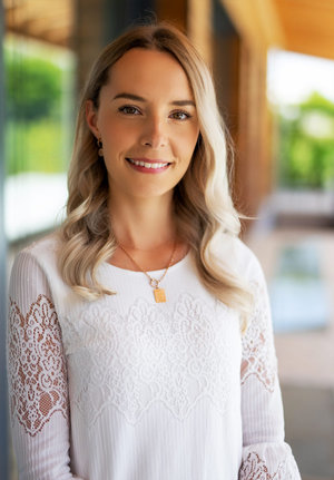 Laura Schinke init consulting AG - Vertriebszentrale